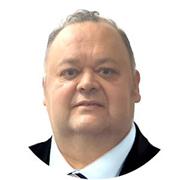 Con capacidad de Comunicación efectiva: Habilidad en comunicación clara y persuasiva.
Empático: Capacidad de comprender las necesidades y preocupaciones de estudiantes o clientes.
Con habilidades para la escucha: Destreza en escucha activa y preguntas abi